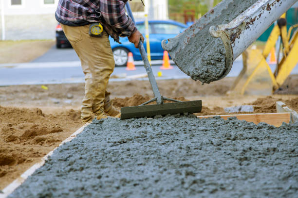 Best Concrete Patio Contractor  in Mckees Rocks, PA